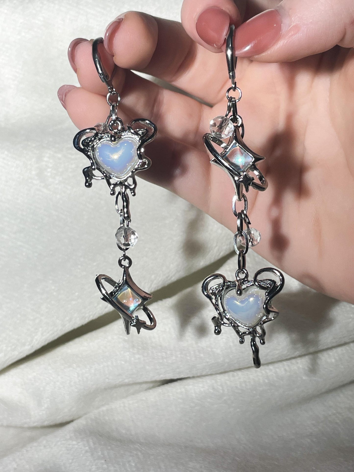 Mismatch Heart Star Dangle Earrings | Grunge Goth Asymmetrical Jewelry