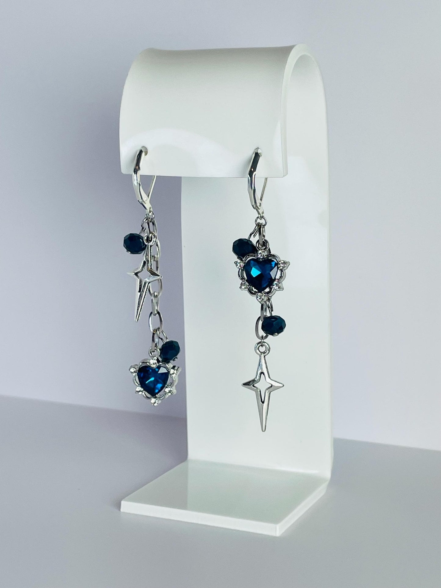 Mismatch Heart Dangle Earrings | Grunge Goth Asymmetrical Fairycore Jewelr