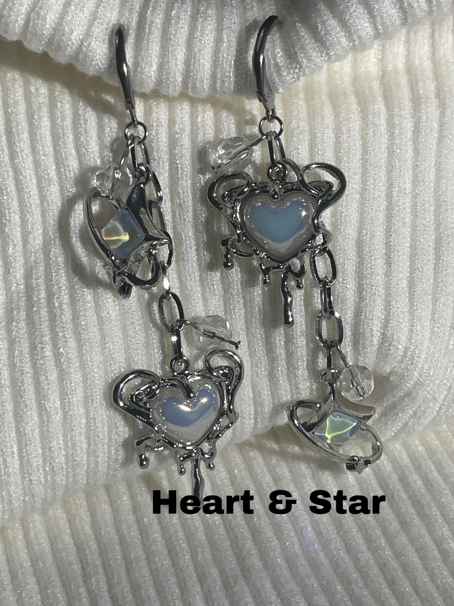 Mismatch Dangly Star Earrings | Grunge Goth Asymmetrical Jewelry