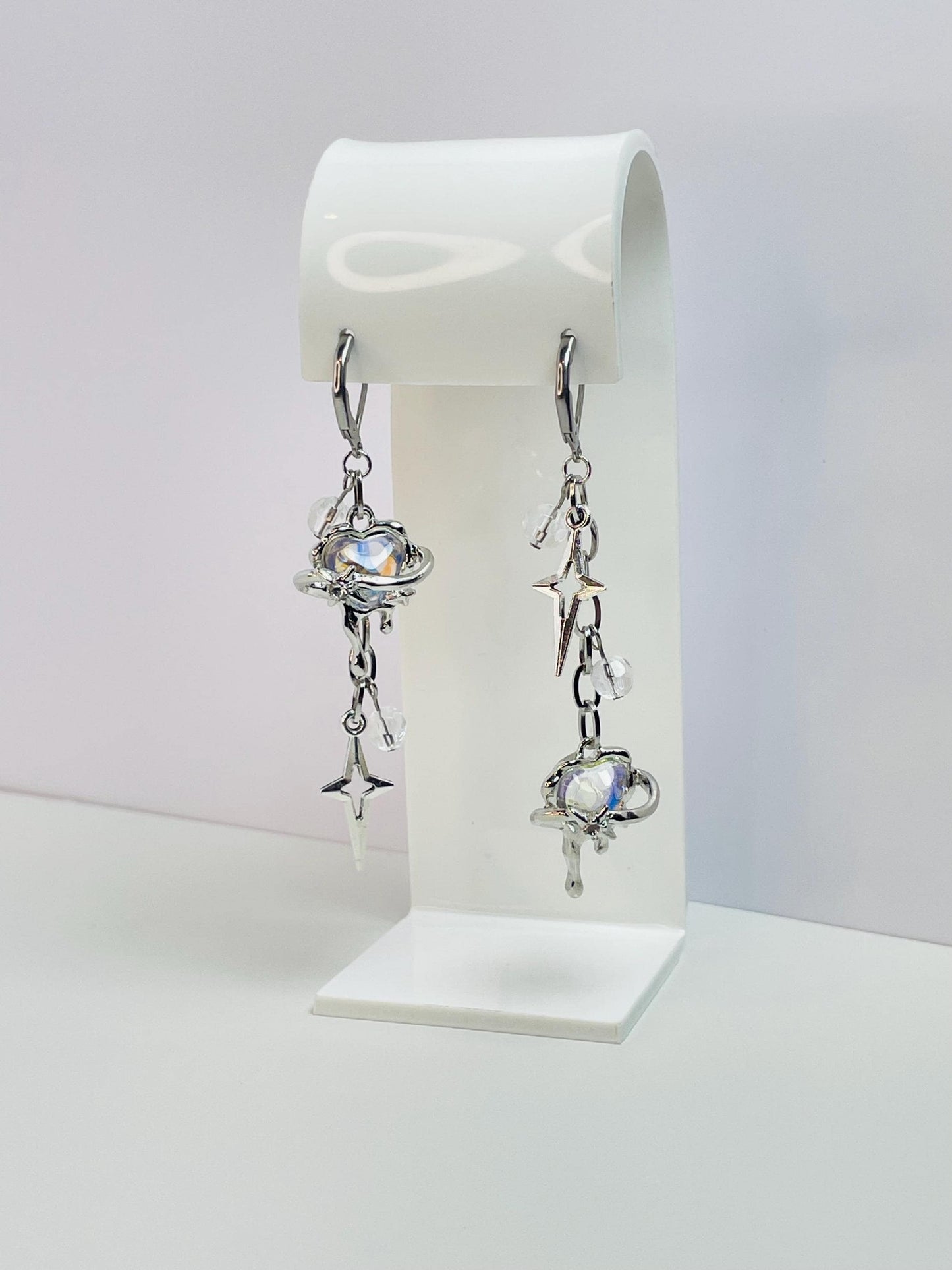 Mismatch Melting Heart Earrings | Gothic Grunge Dangly Heart Jewelry