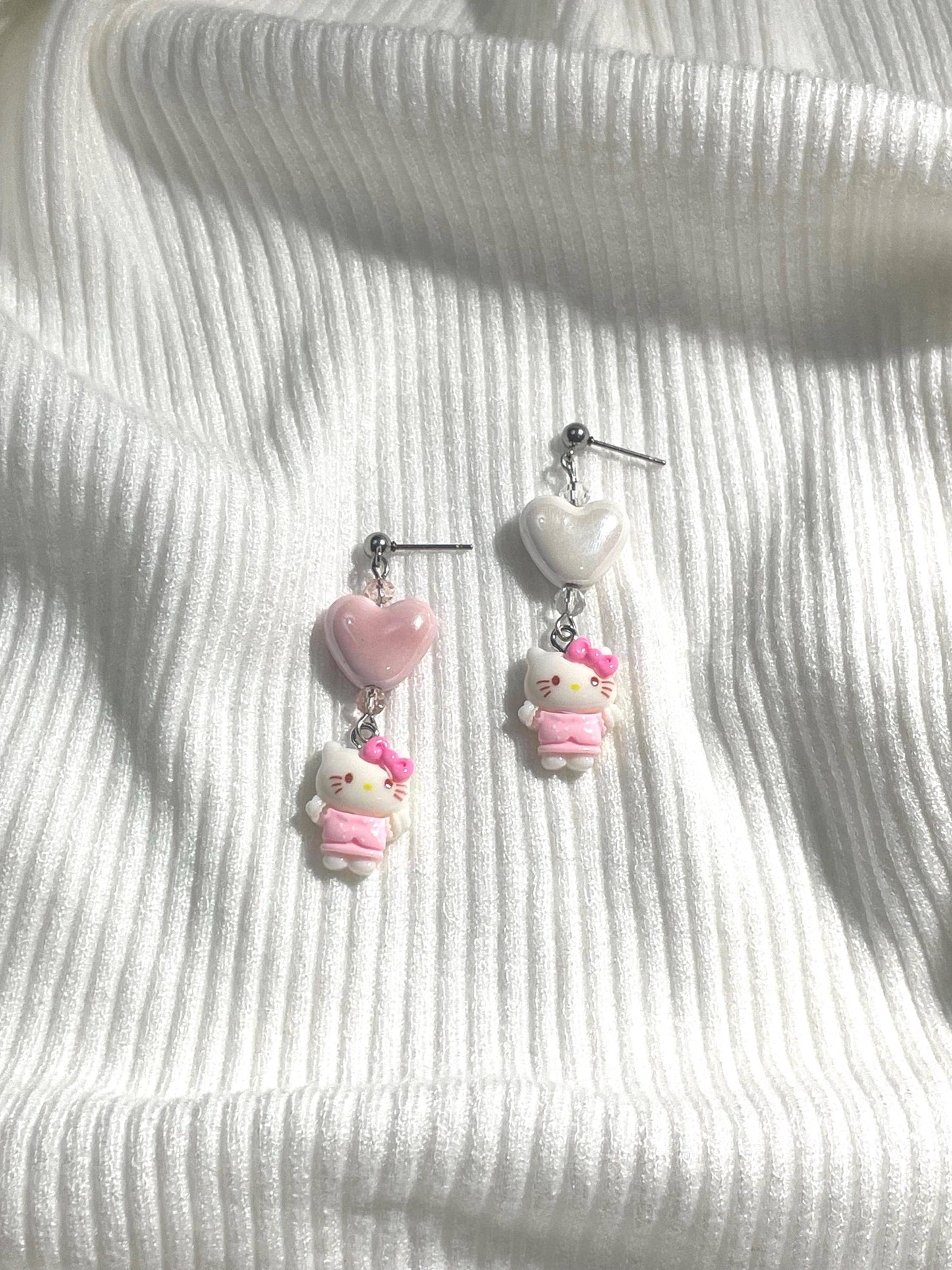Hello Kitty Mismatch Earrings | Kawaii Fairycore Novelty Jewelry
