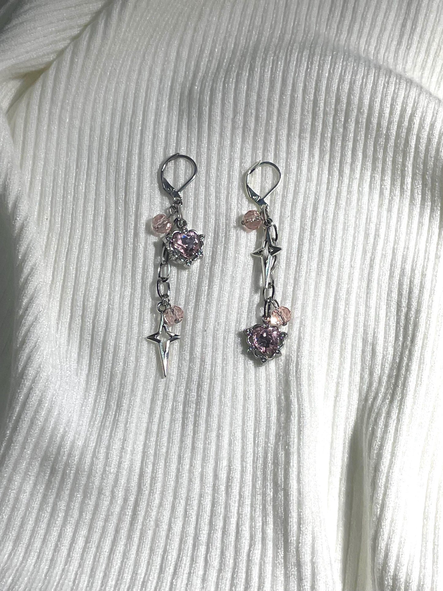 Mismatch Dangly Heart Earrings