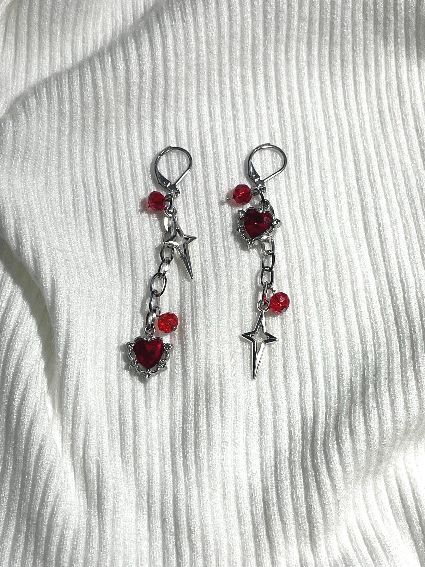 Mismatch Dangly Heart Earrings